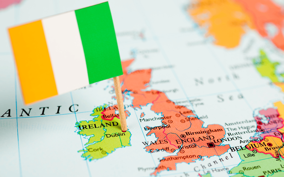 Định cư Ireland: Vị trí chiến lược và lợi ích đất nước