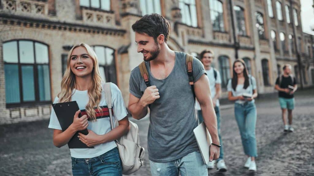Malta: Tiếp cận với hệ thống giáo dục chất lượng cao và cơ hội phát triển cá nhân