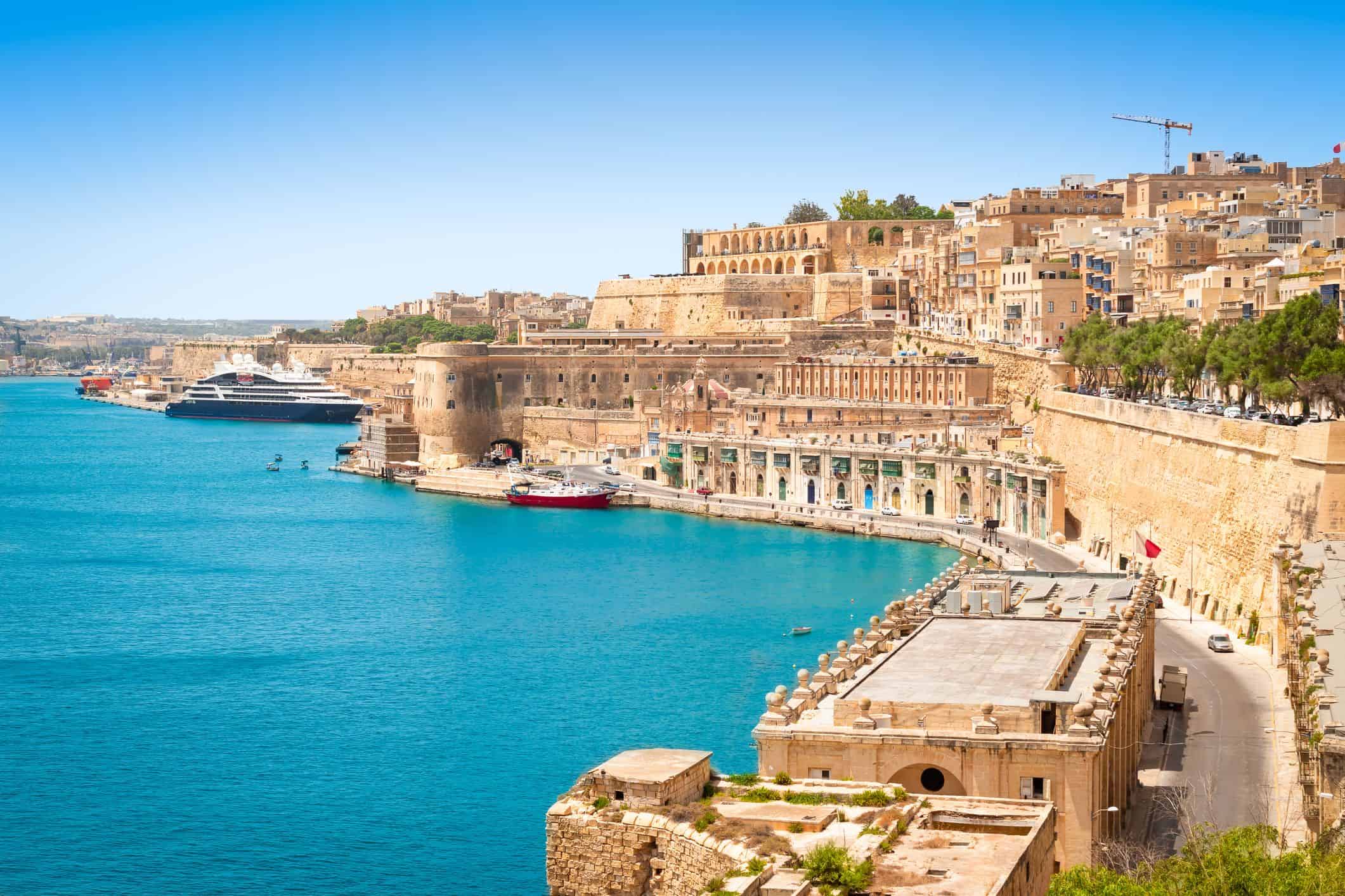  Những lợi ích về định cư tại một quốc gia an ninh và ổn định như Malta