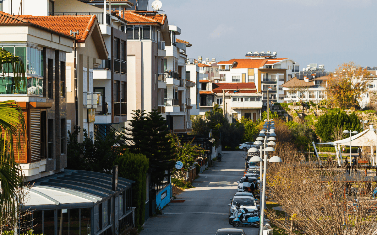 Giấy phép cư trú hoặc quốc tịch Thổ Nhĩ Kỳ bằng cách đầu tư bất động sản