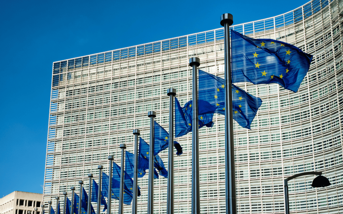 Ủy ban Liên minh châu Âu muốn biến "Các chương trình công dân đầu tư" thành lý do để đình chỉ thị thực