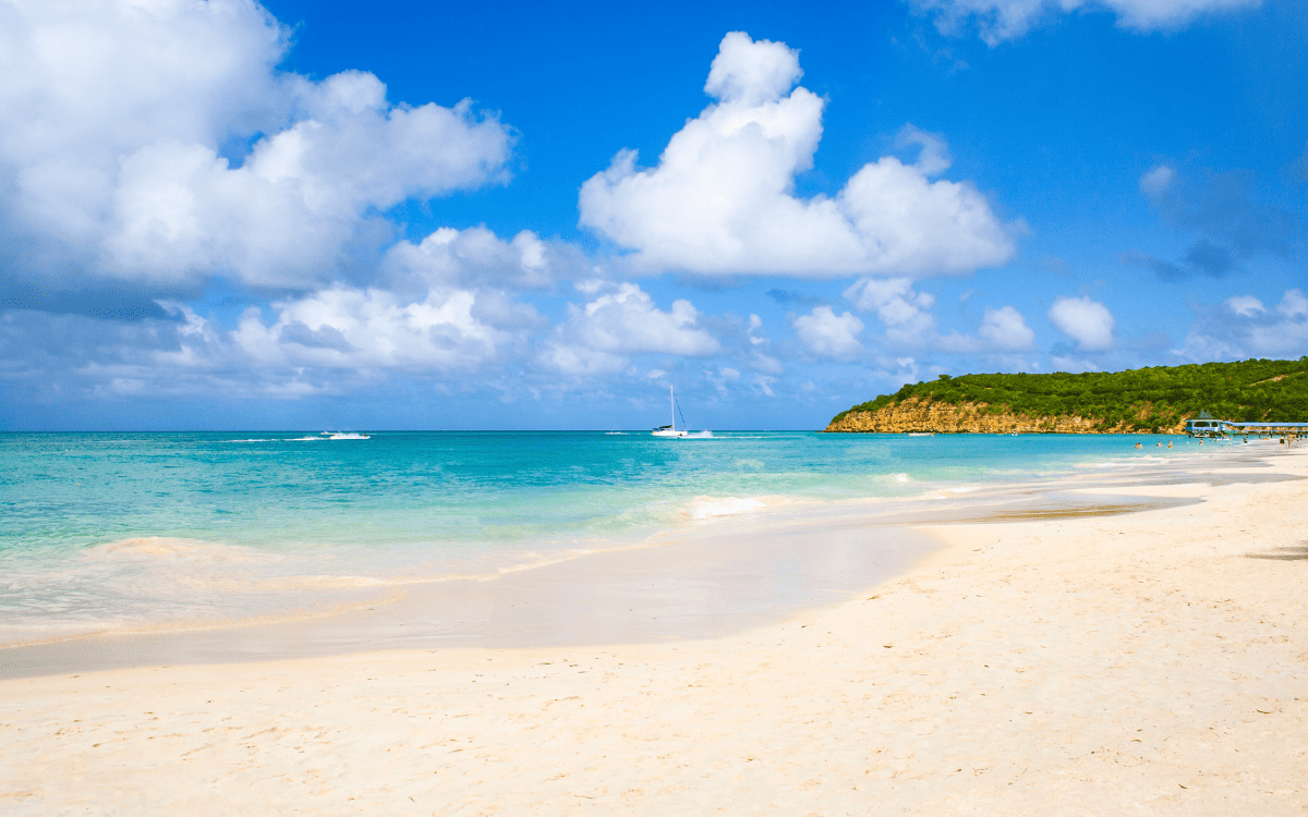 Antigua & Barbuda: Nơi có đường bờ biển dài nhất vùng Caribe Antigua & Barbuda: Nơi có đường bờ biển dài nhất vùng Caribe