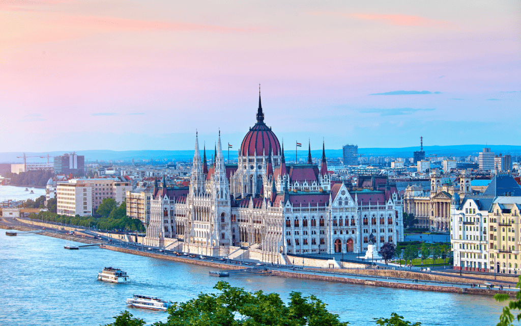 Du lịch Hungary: những điểm đến nổi tiếng, văn hóa ẩm thực