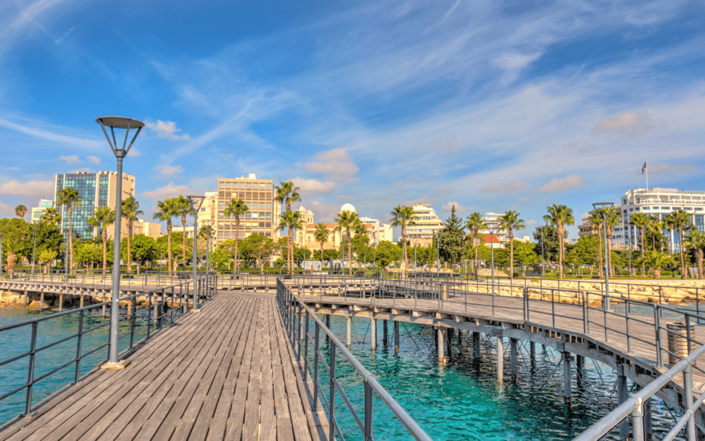 Limassol - Viên ngọc lấp lánh bên bờ biển Địa Trung Hải