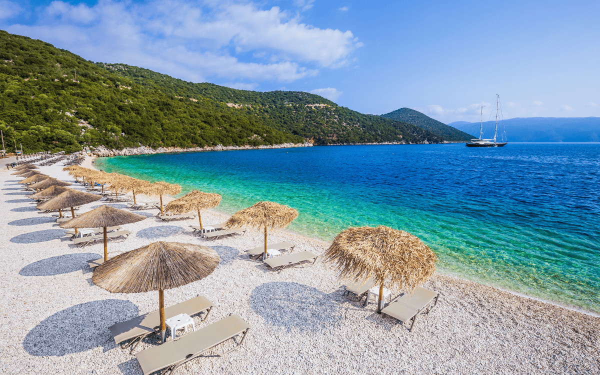 Most Beautiful Tourist Destinations and Resorts in Greece Các khu nghỉ dưỡng nổi tiếng và đẹp nhất tại Hy lạp